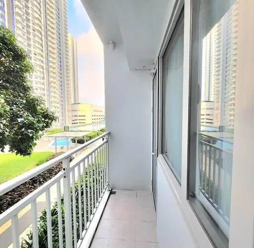 Victorianshome At The Grass Residences With Bridgeway To Sm North Edsa *